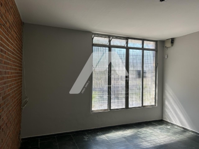 Casa para VENDA no Jardim Paraíba de 160m , de área construída.