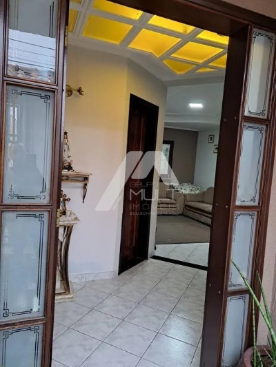 Sobrado Ótima localização - Jardim São Paulo - Jacareí