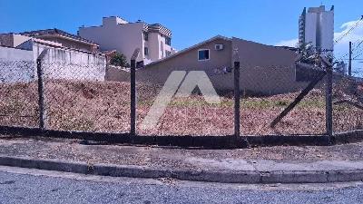 Terreno Residencial ou Comercial a Venda - Flamboyan   - Tauba...