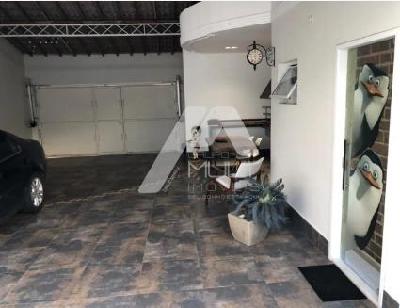 Sobrado a Venda - Villa Branca - Jacareí - SP.