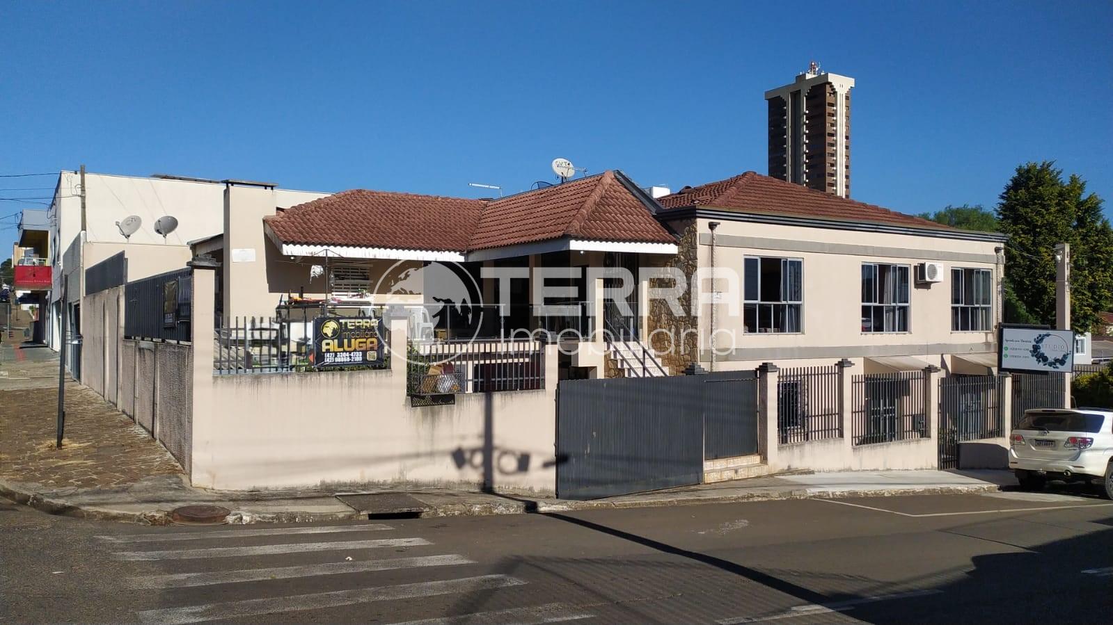SOBRADO PARA LOCAO LOCALIZADO NO CENTRO DE GUARAPUAVA