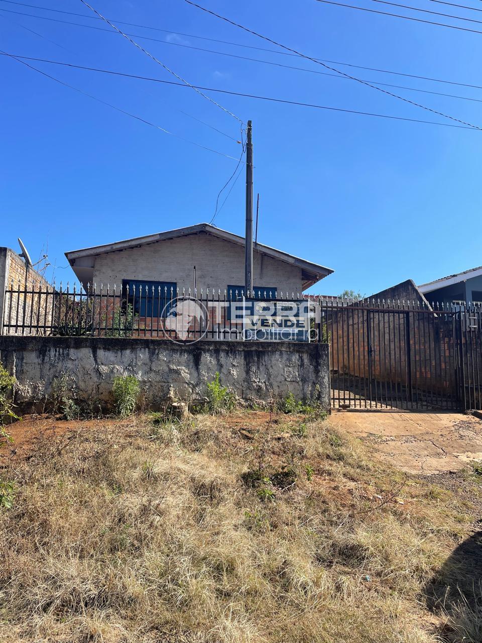 CASA NO FEROZ EM GUARAPUAVA