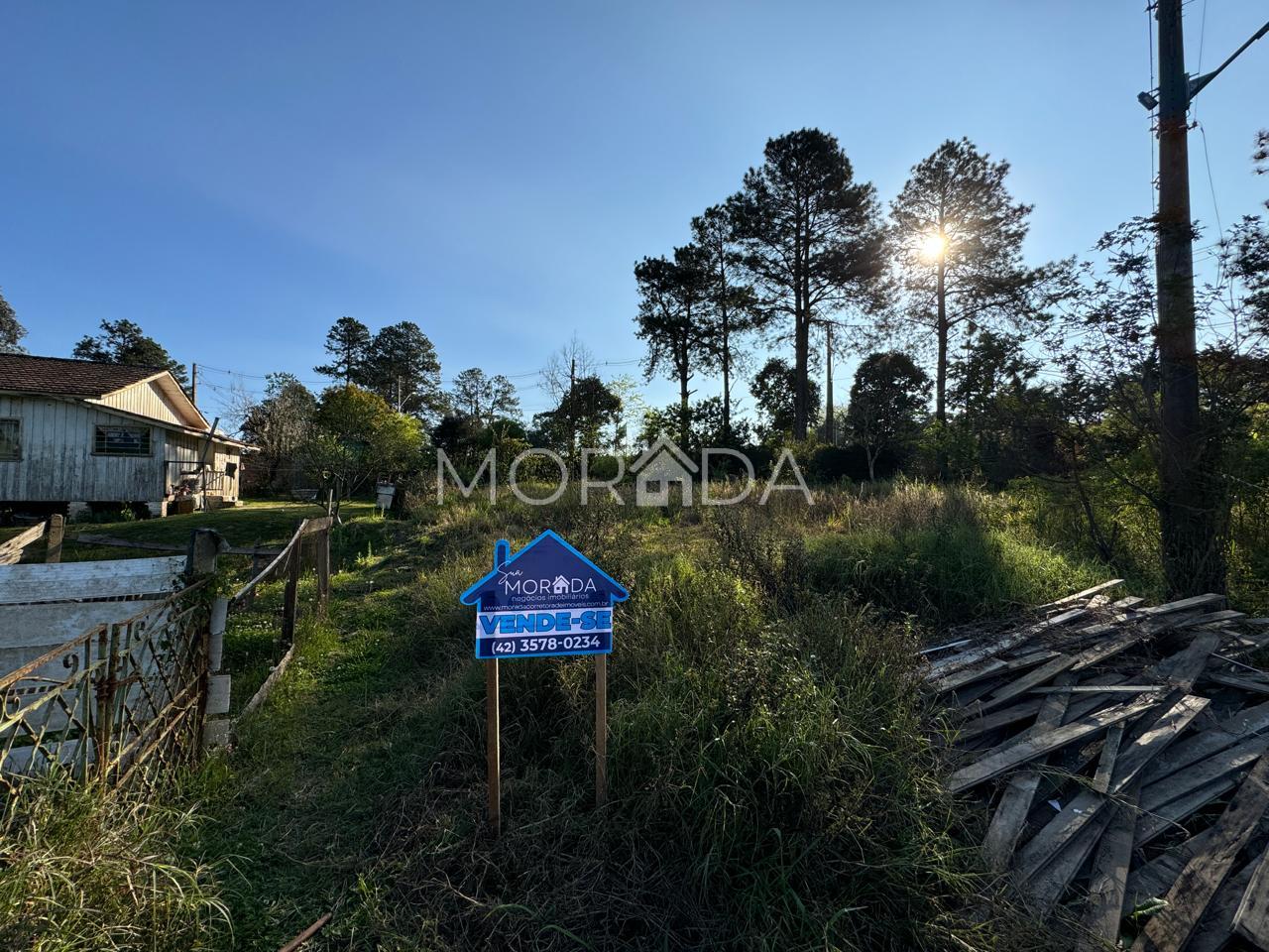 Terreno com 300m  no Bairro Navegantes, Próximo ao Centro de U...