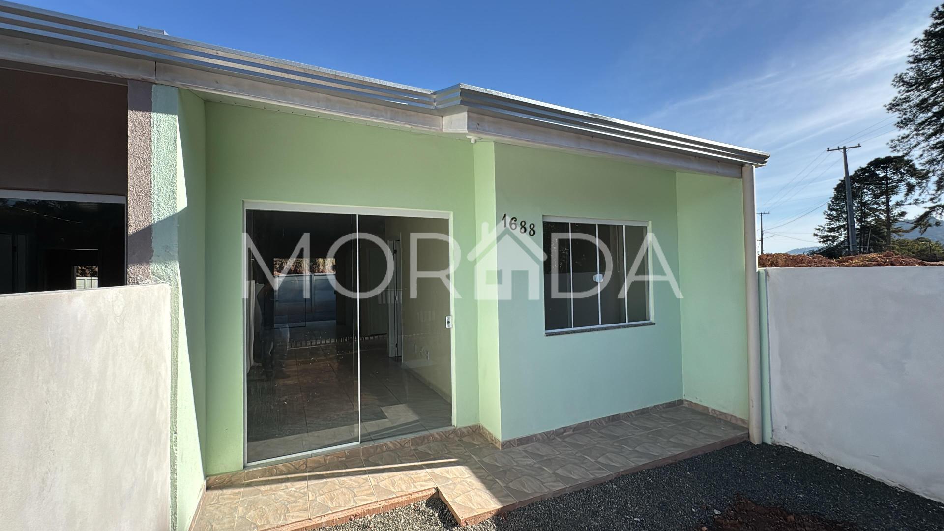 Imóvel financiável à venda contendo dois dormitórios - no bair...