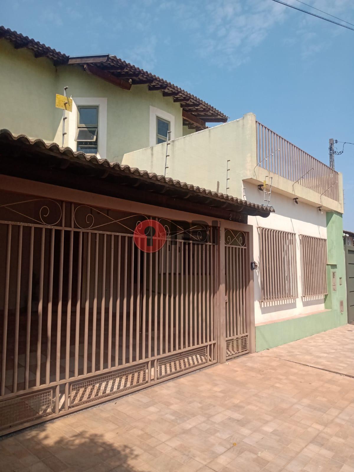 Imóvel Comercial com 5 quartos à venda, 200m² — foto 1 de 21