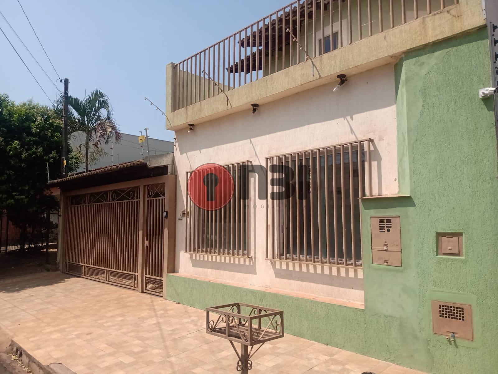 Imóvel Comercial com 5 quartos à venda, 200m² — foto 2 de 21