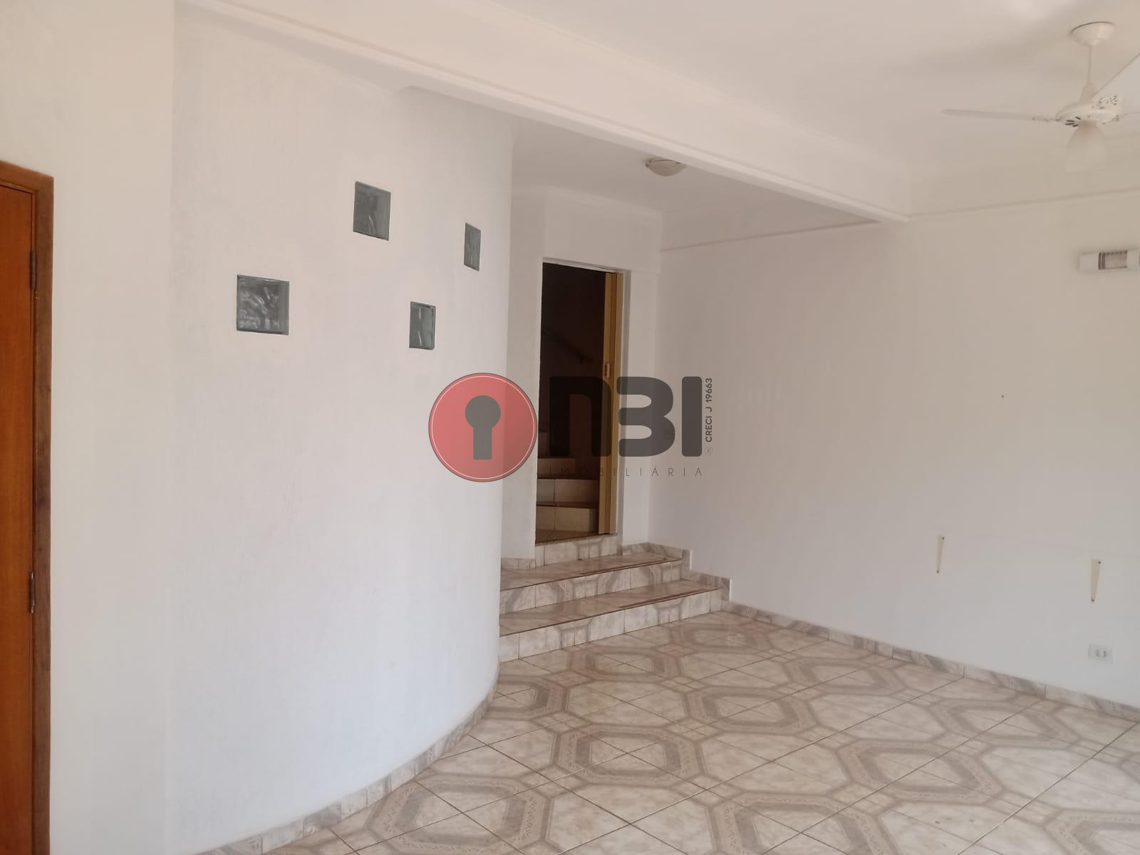 Imóvel Comercial com 5 quartos à venda, 200m² — foto 15 de 21