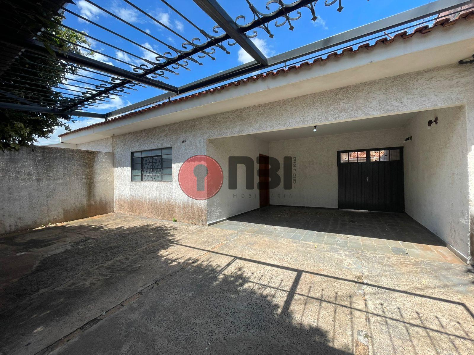 Casa com 2 quartos para aluguel, 100m² — foto 2 de 20