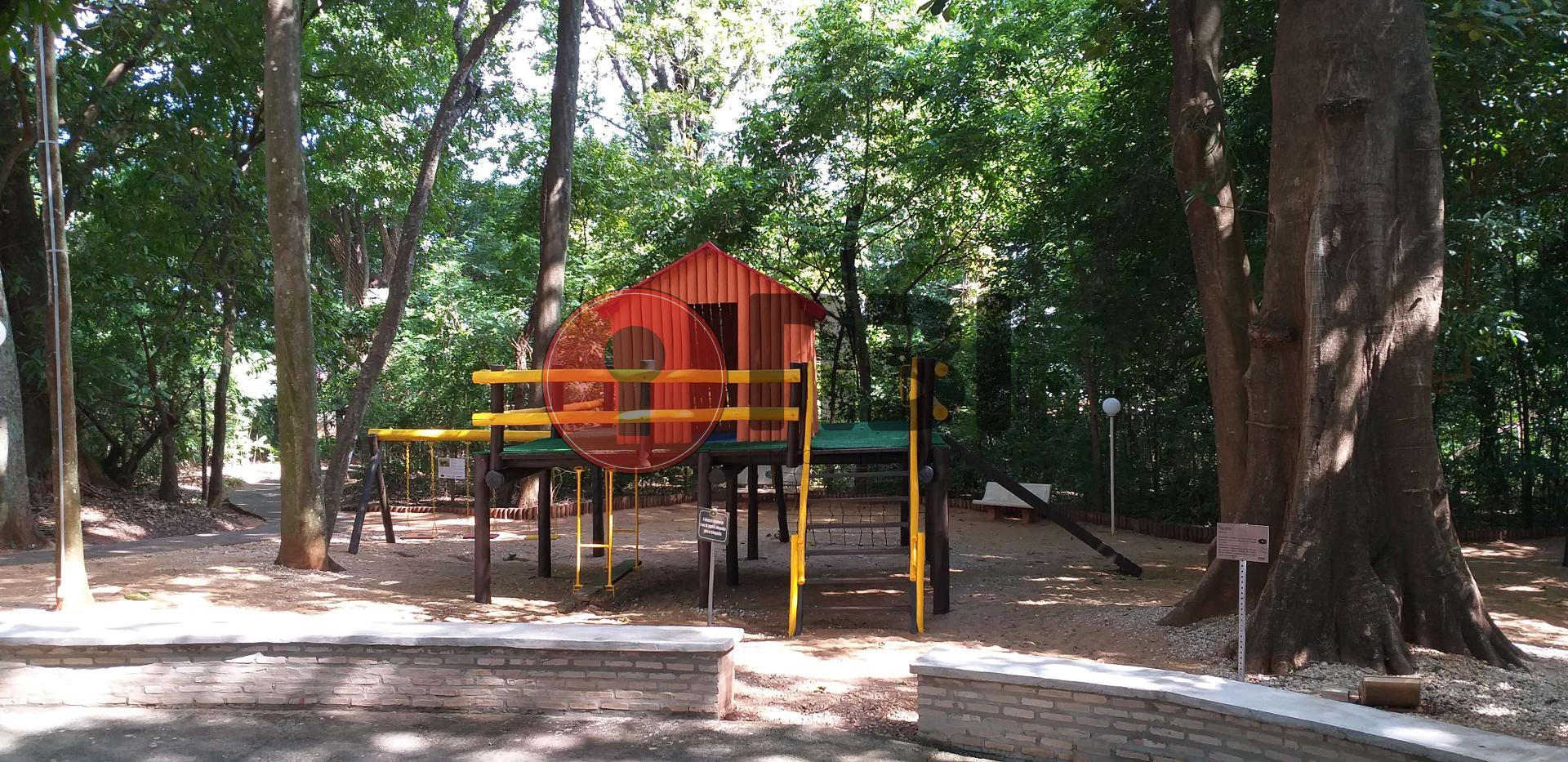 Terreno / Lote / Condomínio  à venda, 672m² — foto 3 de 13