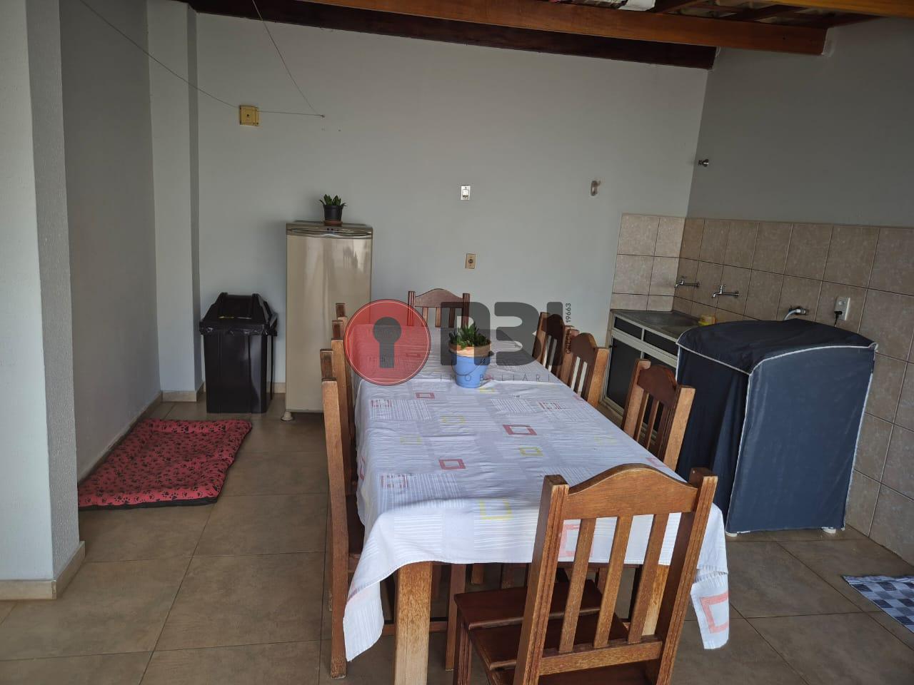 Casa com 3 quartos à venda, 197m² — foto 6 de 20