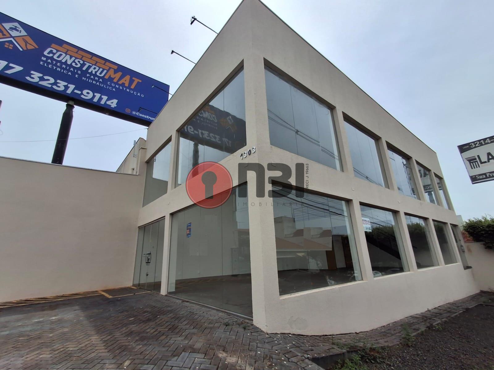 Galpão / Depósito / Armazém  para aluguel, 320m² — foto 2 de 3