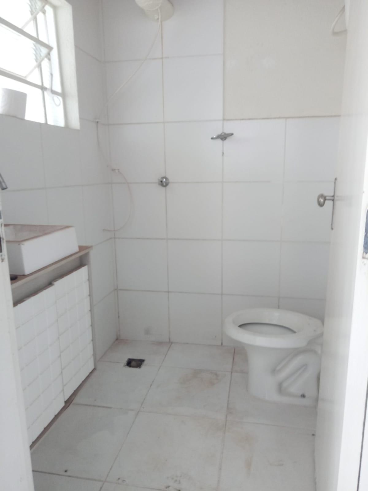 Galpão / Depósito / Armazém  para aluguel, 248m² — foto 10 de 30