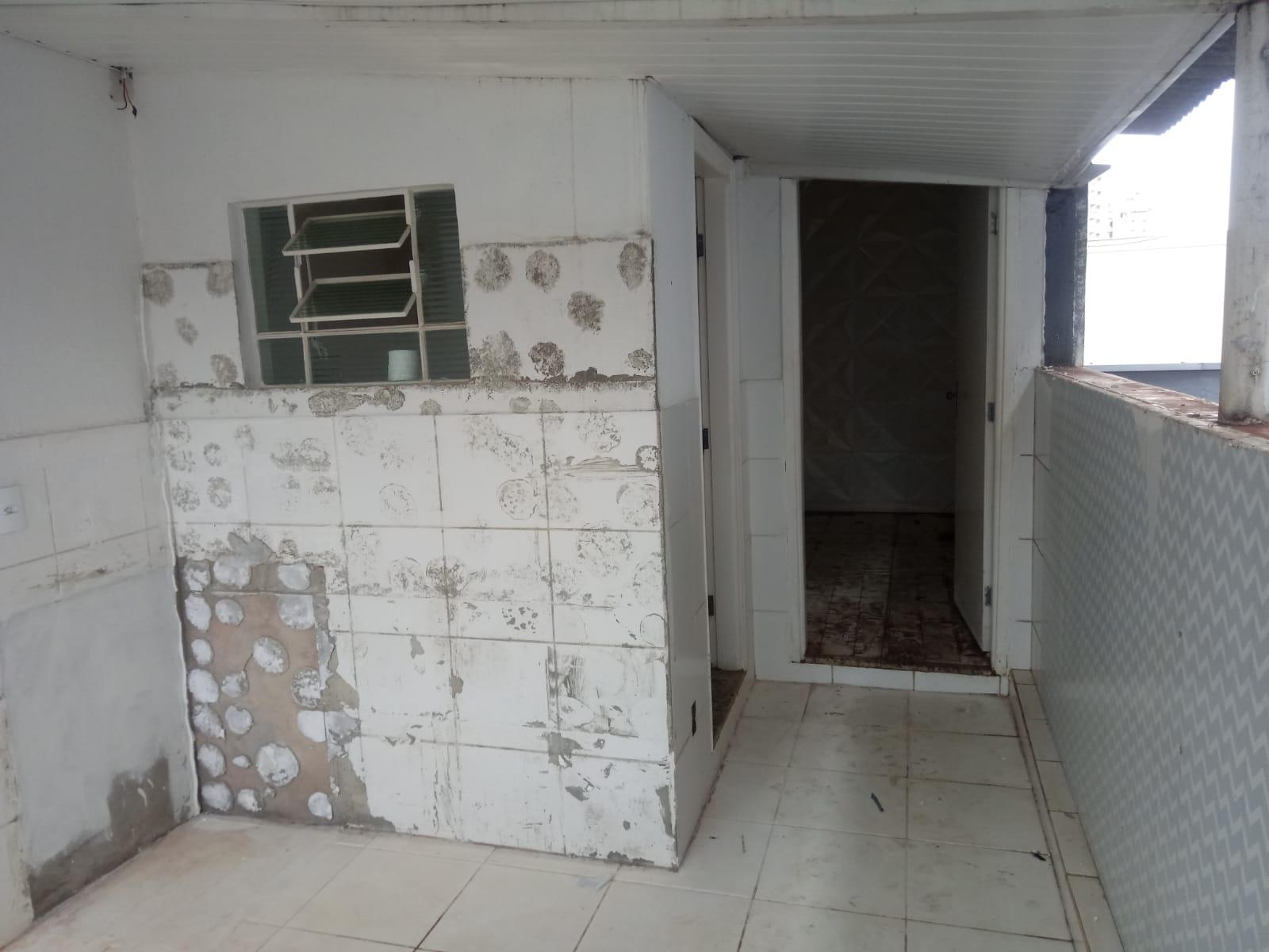 Galpão / Depósito / Armazém  para aluguel, 248m² — foto 11 de 30