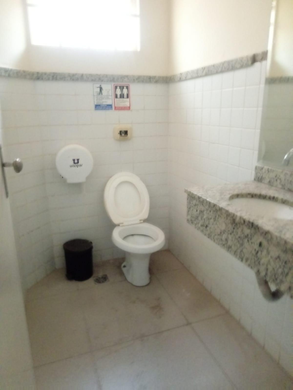Galpão / Depósito / Armazém  para aluguel, 248m² — foto 20 de 30