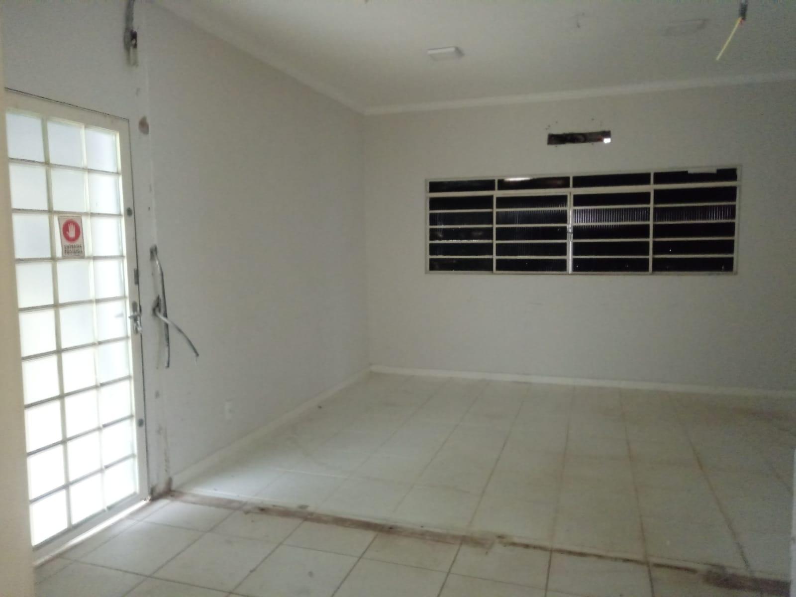 Galpão / Depósito / Armazém  para aluguel, 248m² — foto 21 de 30