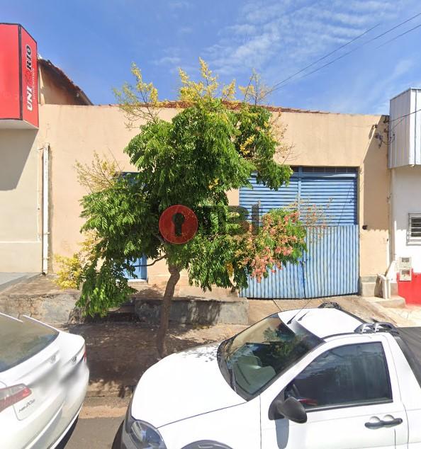 Galpão / Depósito / Armazém  para aluguel, 300m² — foto 1 de 5