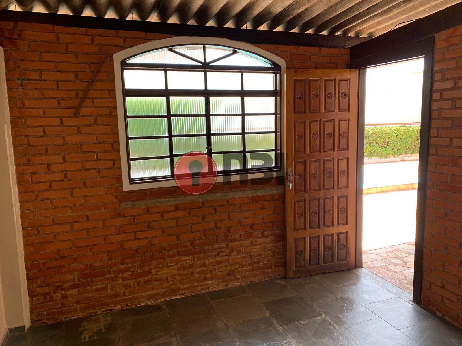 Casa com 2 quartos à venda, 300m² — foto 25 de 36