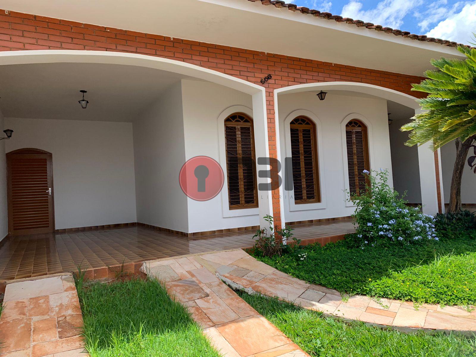Casa com 2 quartos à venda, 300m² — foto 2 de 36