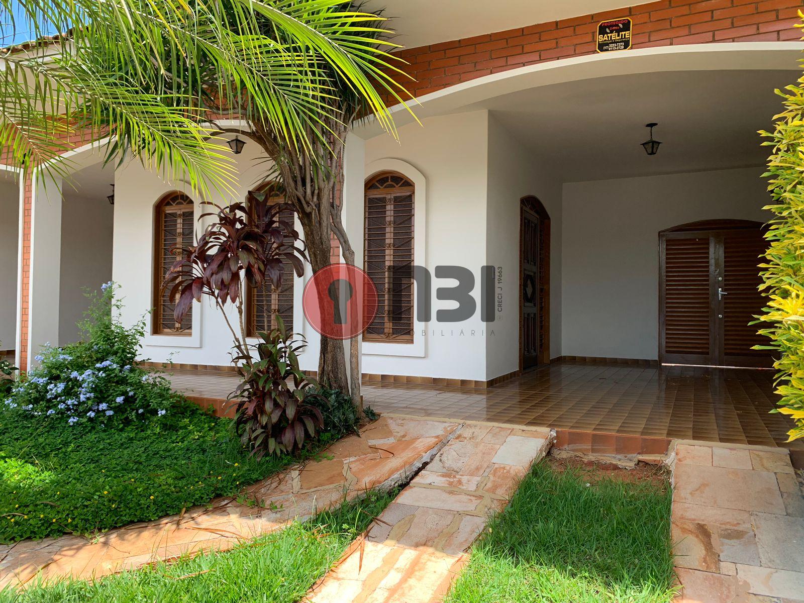 Casa com 2 quartos à venda, 300m² — foto 3 de 36