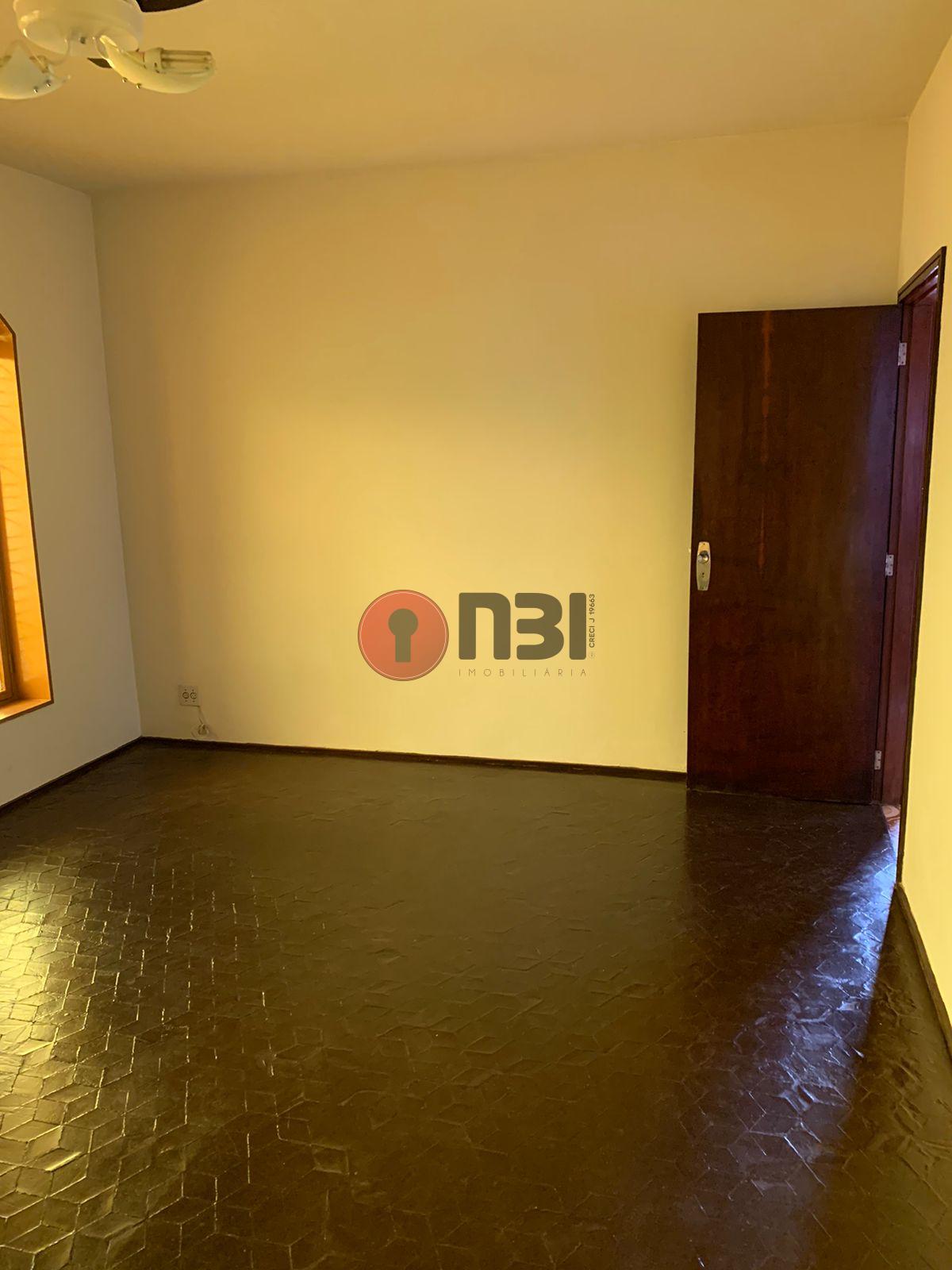 Casa com 2 quartos à venda, 300m² — foto 9 de 36