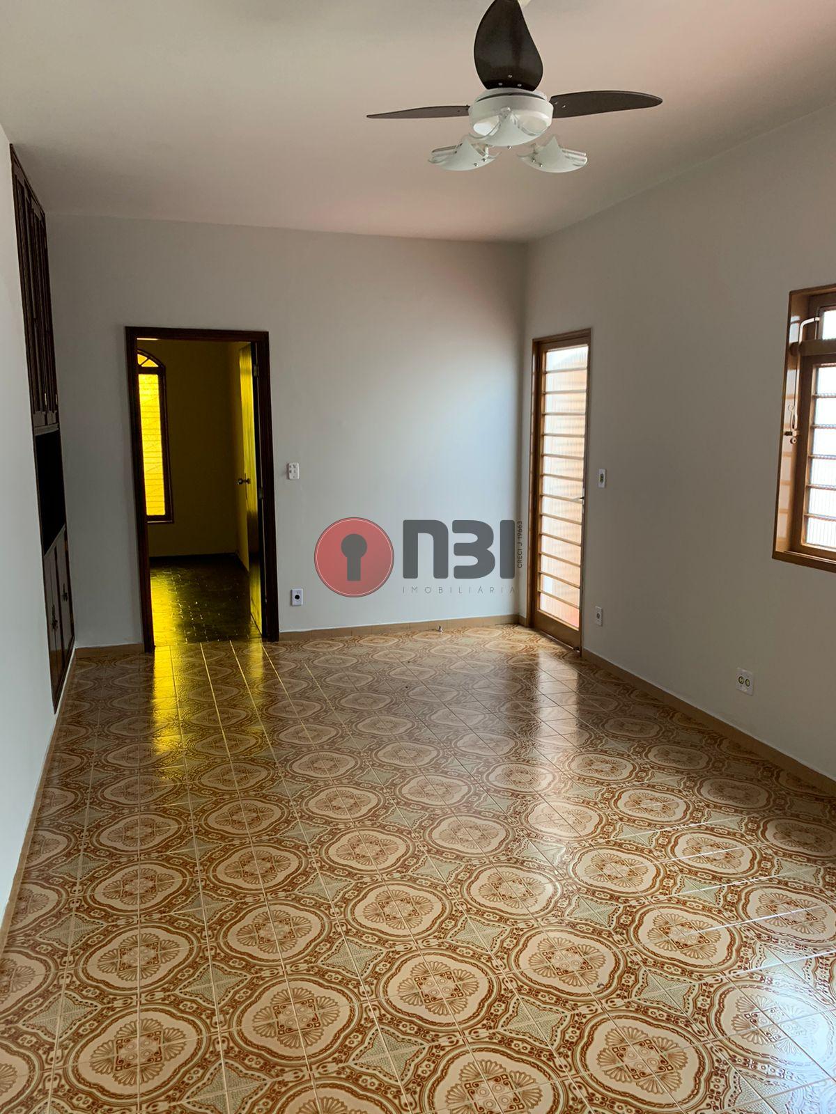 Casa com 2 quartos à venda, 300m² — foto 11 de 36