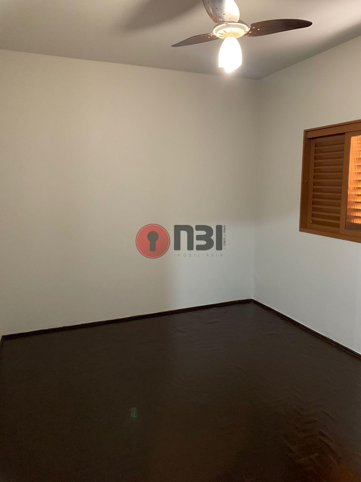 Casa com 2 quartos à venda, 300m² — foto 19 de 36