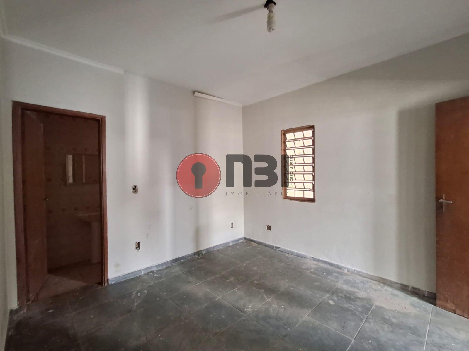Galpão / Depósito / Armazém  para aluguel, 400m² — foto 4 de 8