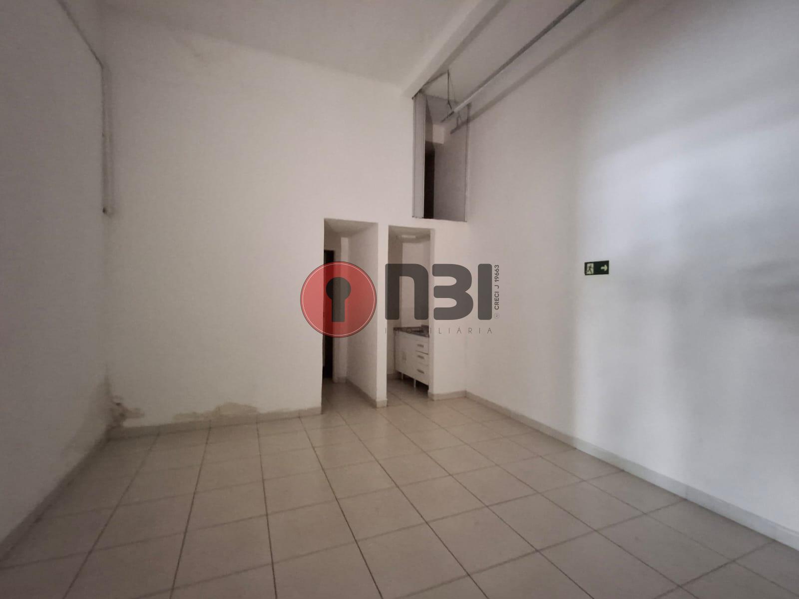 Galpão / Depósito / Armazém  para aluguel, 180m² — foto 8 de 20