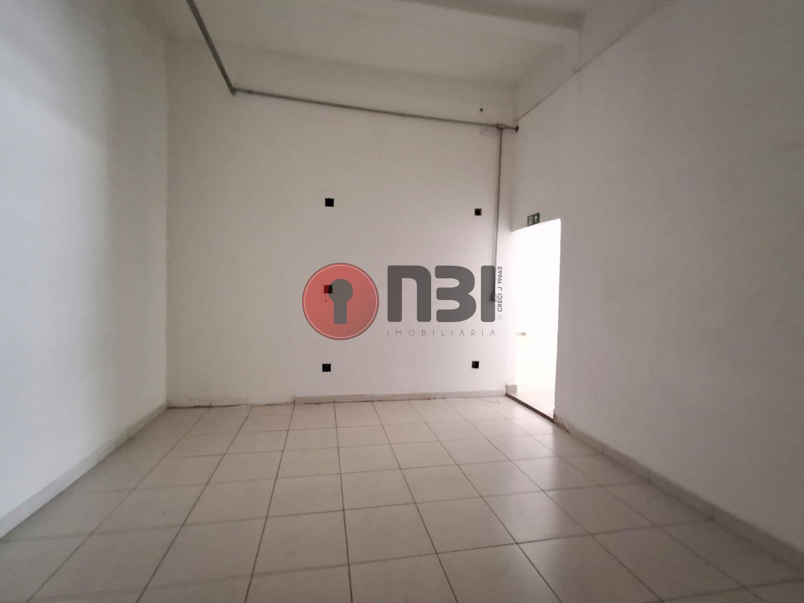 Galpão / Depósito / Armazém  para aluguel, 180m² — foto 16 de 20