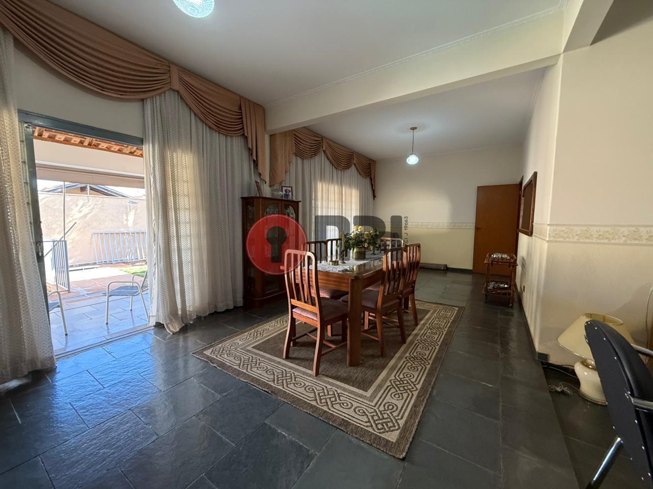 Casa com 1 quarto para aluguel, 400m² — foto 15 de 40