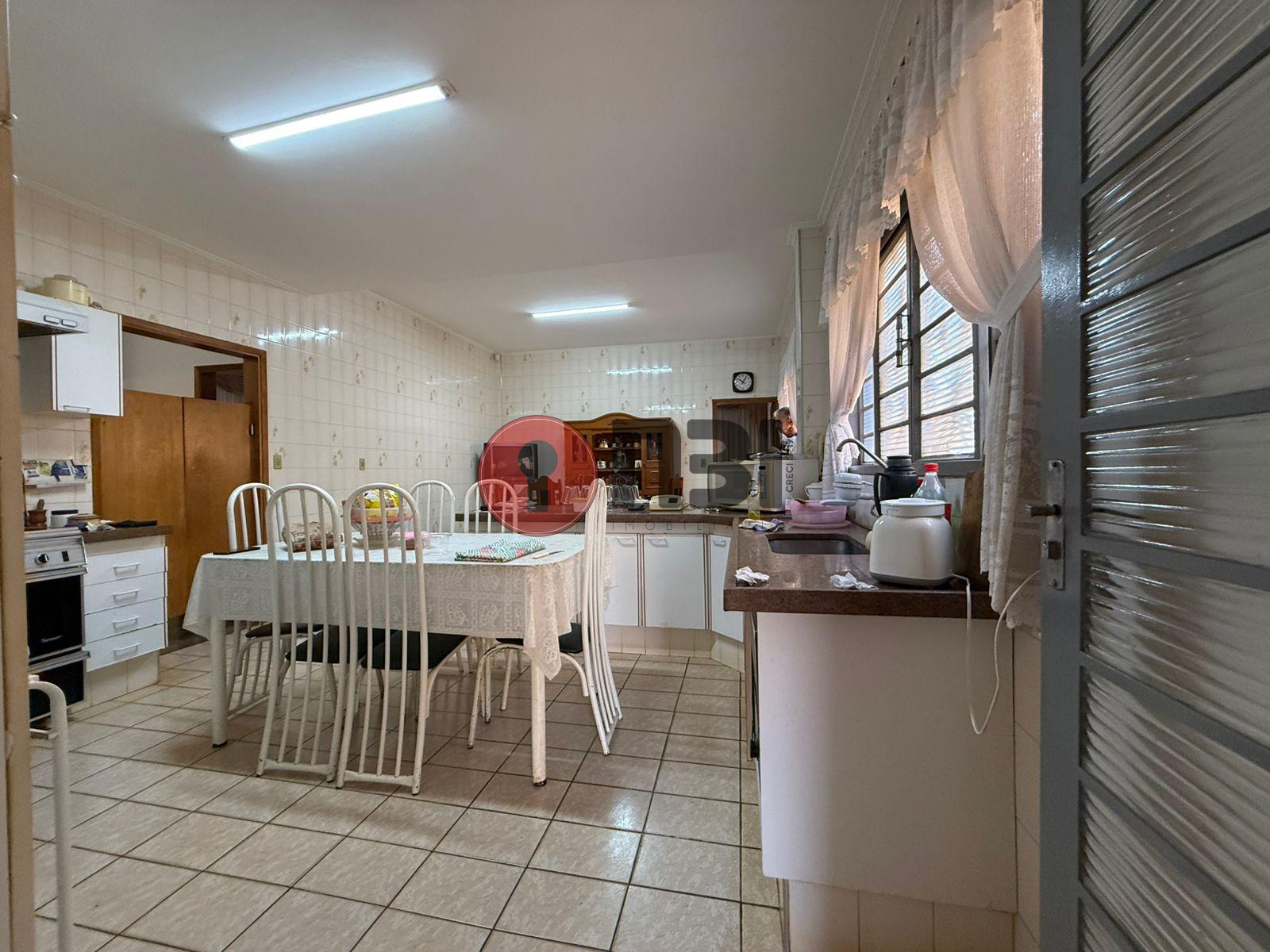 Casa com 1 quarto à venda, 400m² — foto 9 de 40