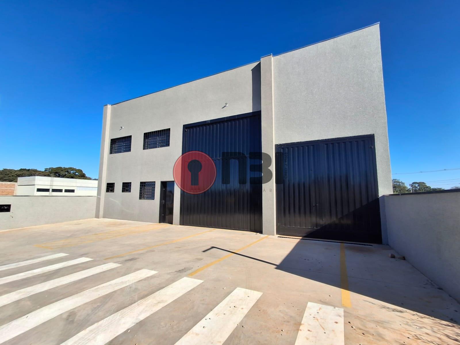 Galpão / Depósito / Armazém  à venda, 300m² — foto 3 de 20