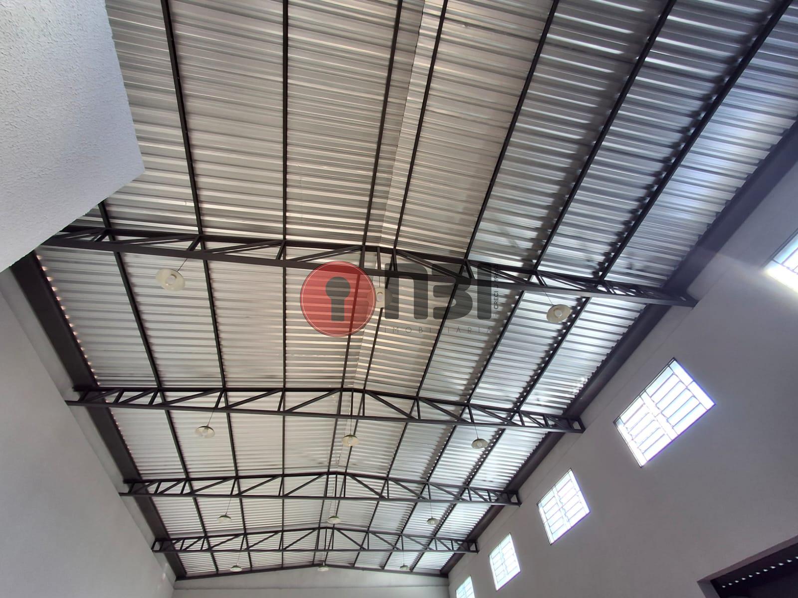 Galpão / Depósito / Armazém  à venda, 300m² — foto 12 de 20