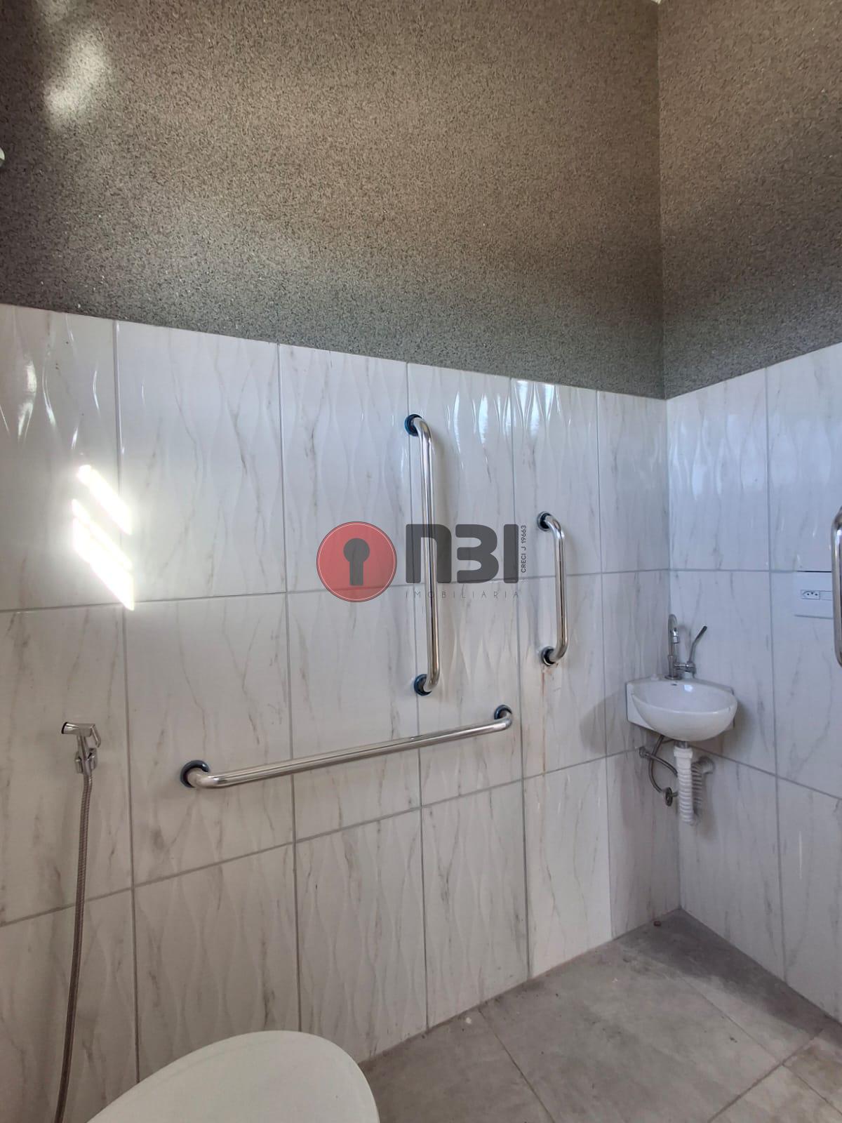 Galpão / Depósito / Armazém  à venda, 300m² — foto 17 de 20