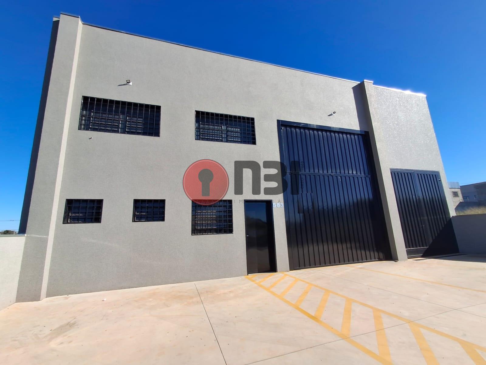 Galpão / Depósito / Armazém  à venda, 300m² — foto 20 de 20