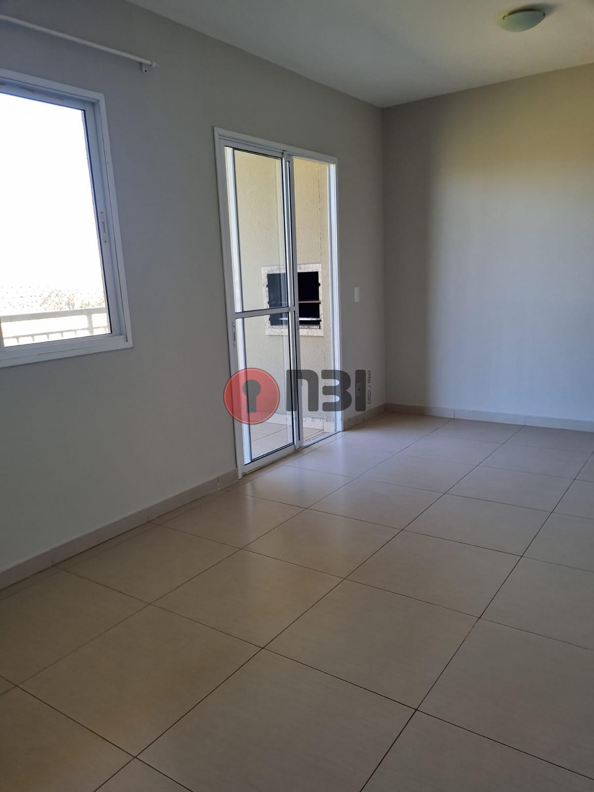 Apartamento com 3 quartos à venda, 80m² — foto 2 de 14