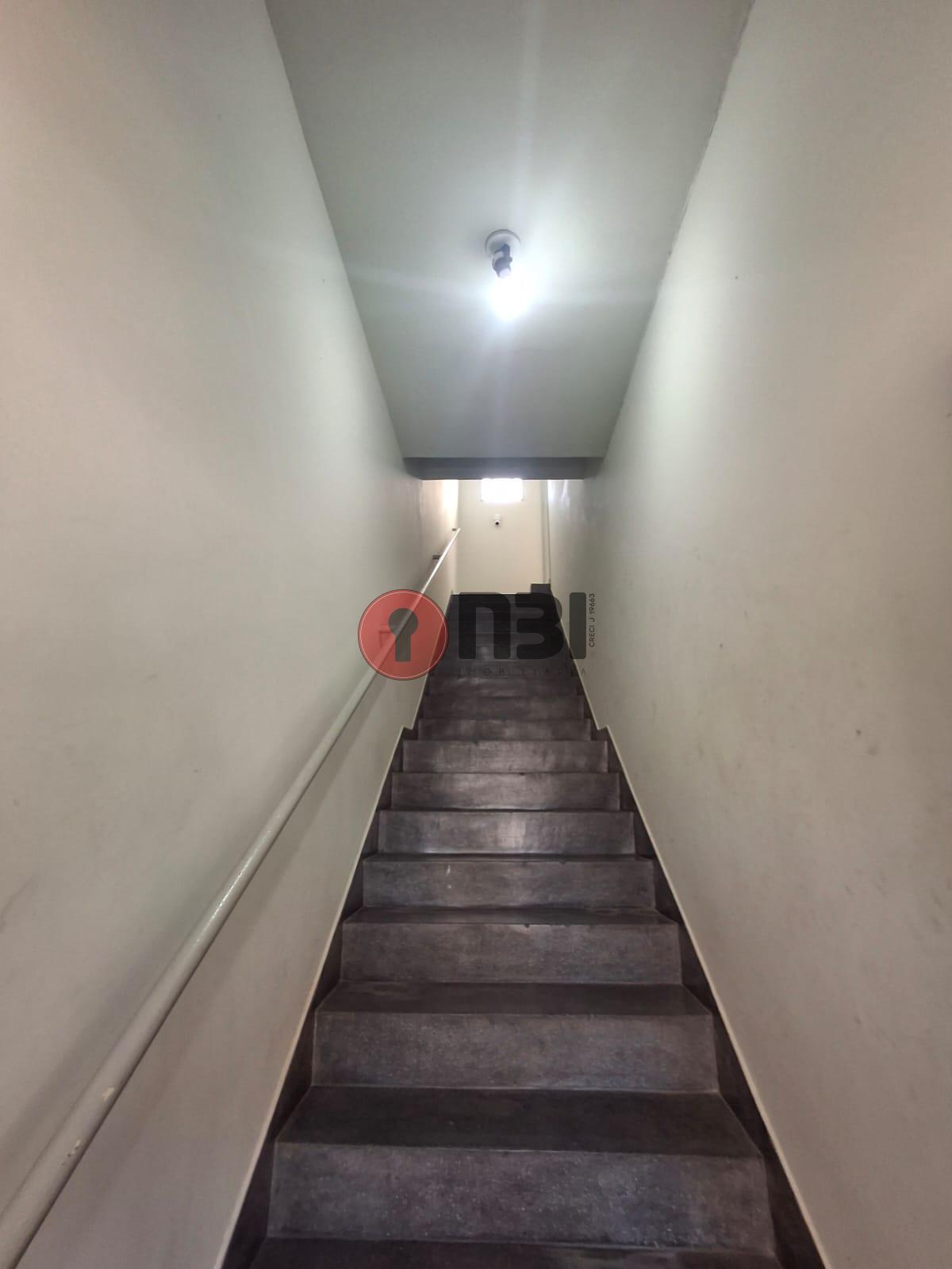 Apartamento com 3 quartos para aluguel, 160m² — foto 2 de 23