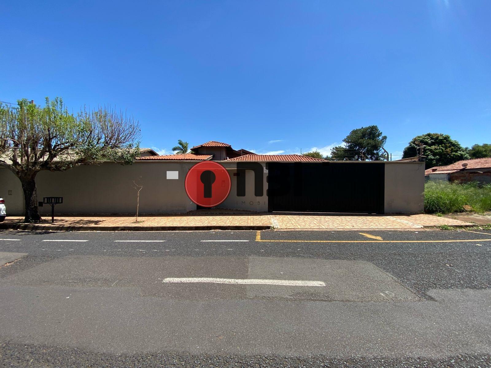 Casa com 3 quartos à venda, 253m² — foto 4 de 52