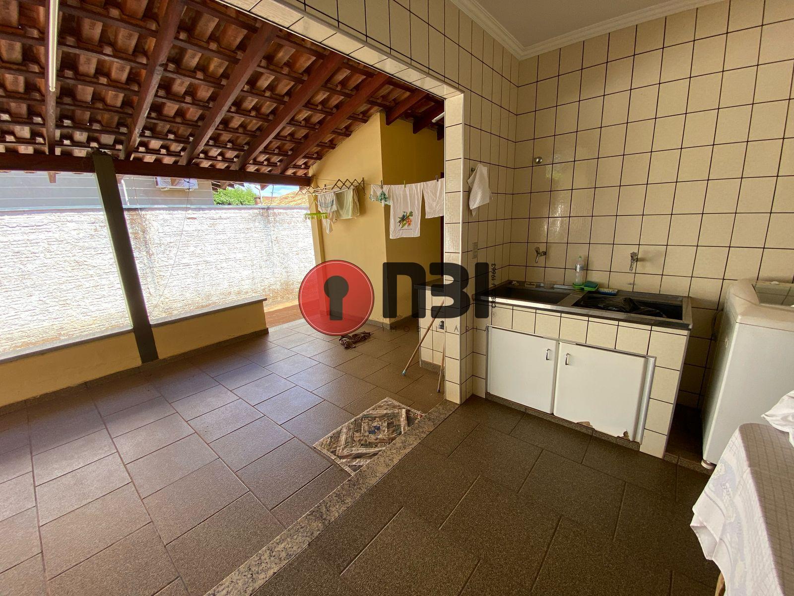 Casa com 3 quartos à venda, 253m² — foto 22 de 52