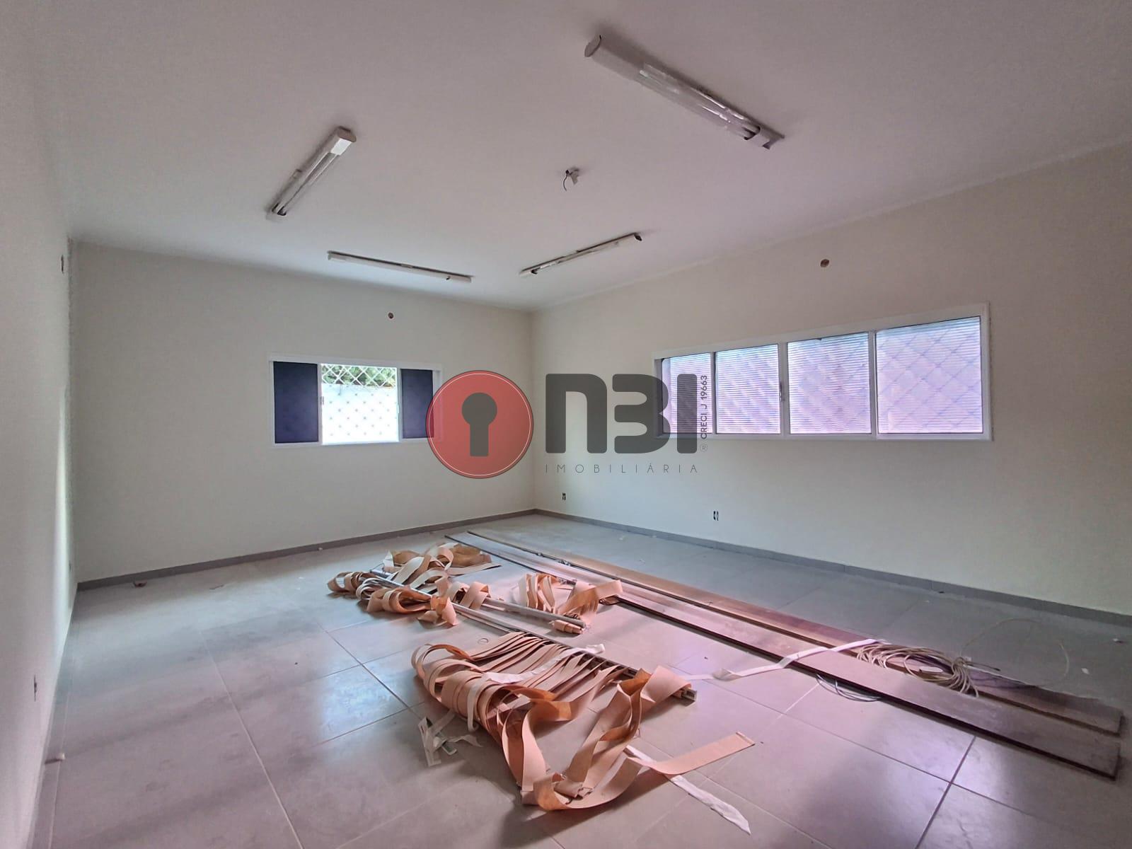 Imóvel Comercial com 4 quartos para aluguel, 350m² — foto 5 de 52