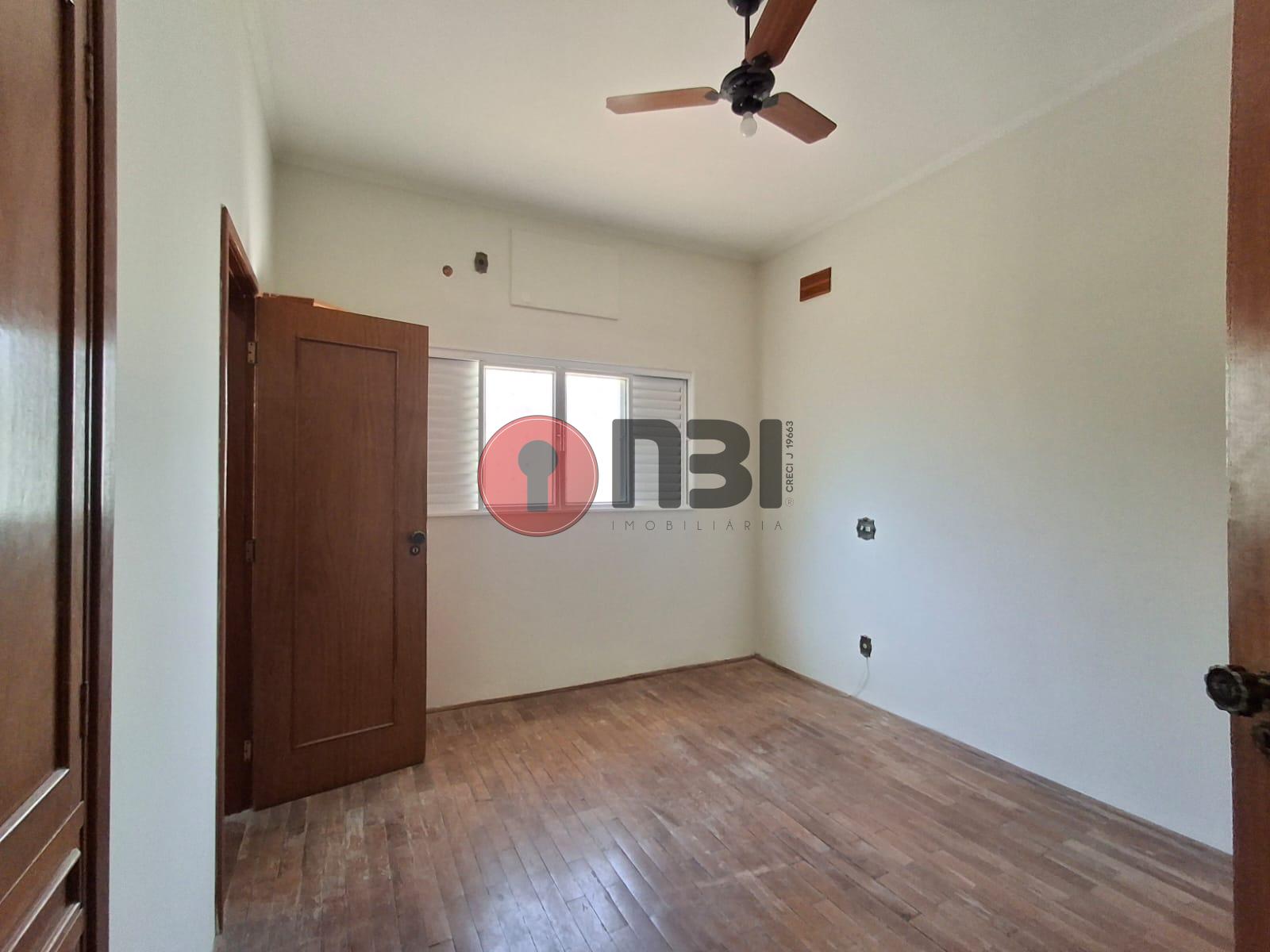 Imóvel Comercial com 4 quartos para aluguel, 350m² — foto 8 de 52