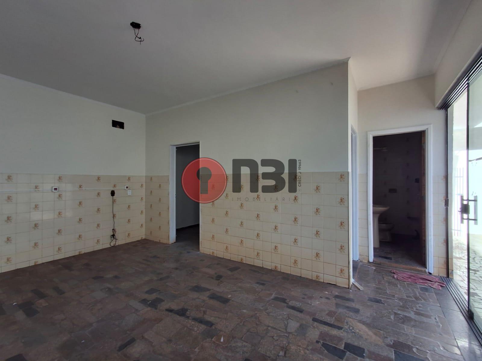 Imóvel Comercial com 4 quartos para aluguel, 350m² — foto 11 de 52