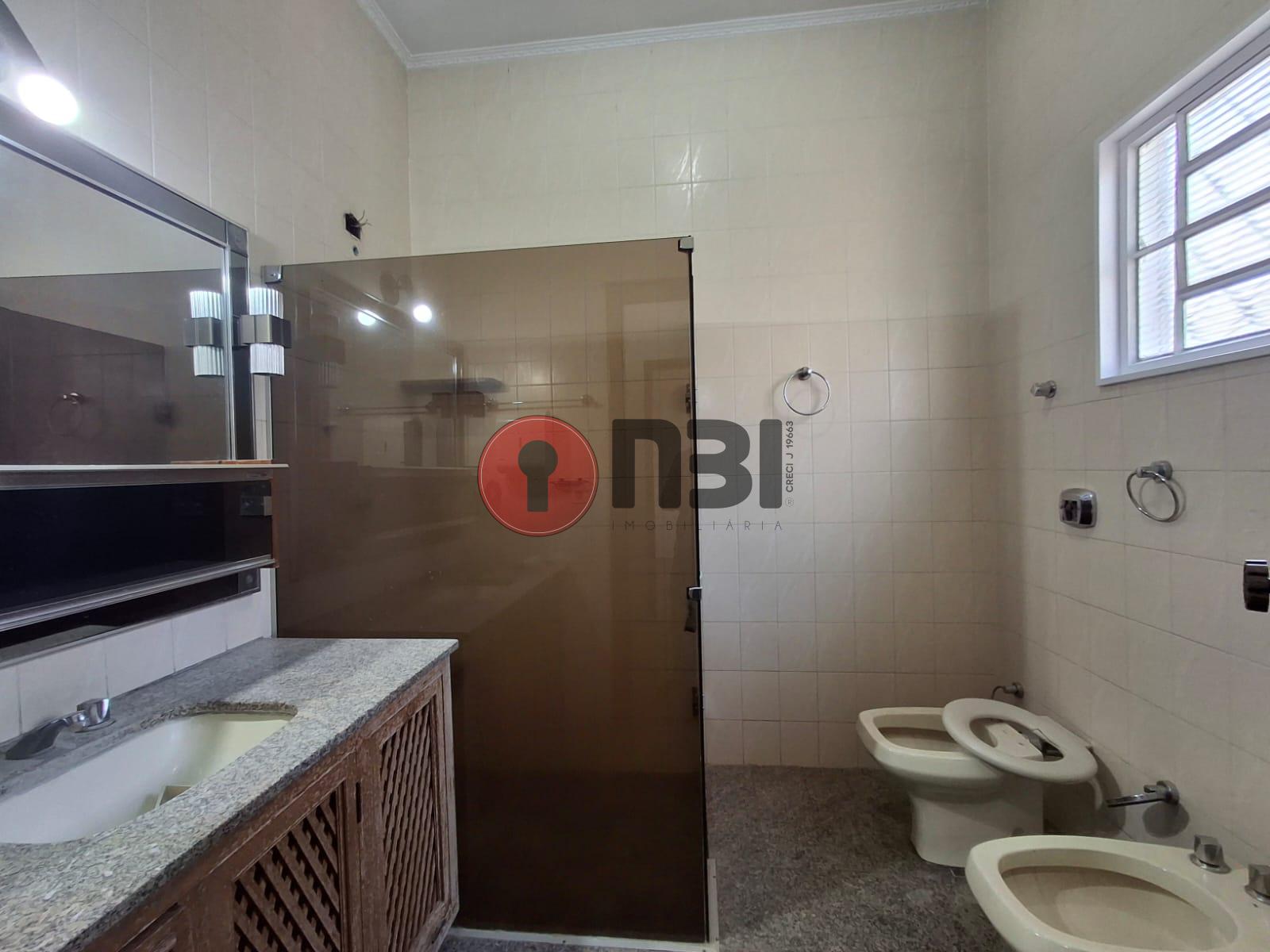 Imóvel Comercial com 4 quartos para aluguel, 350m² — foto 23 de 52