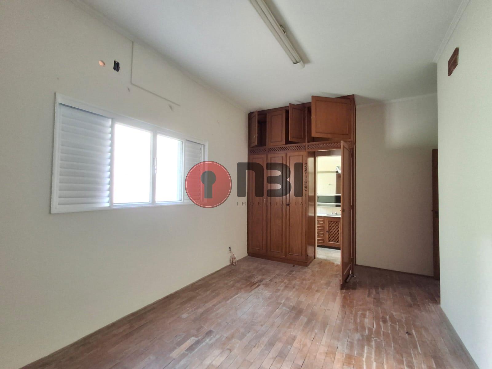 Imóvel Comercial com 4 quartos para aluguel, 350m² — foto 27 de 52