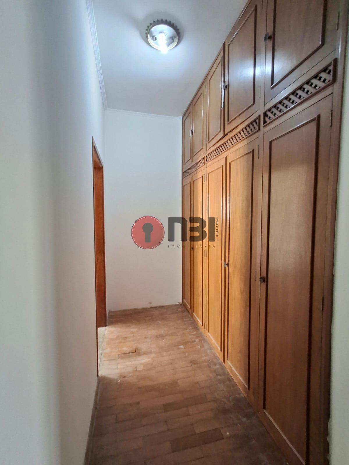 Imóvel Comercial com 4 quartos para aluguel, 350m² — foto 31 de 52