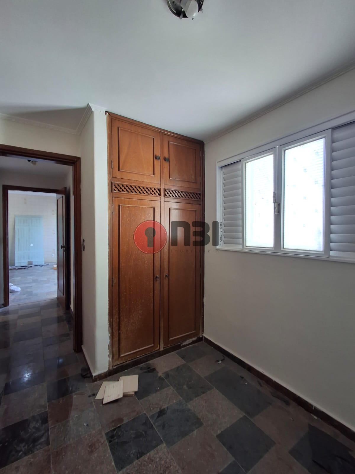 Imóvel Comercial com 4 quartos para aluguel, 350m² — foto 34 de 52