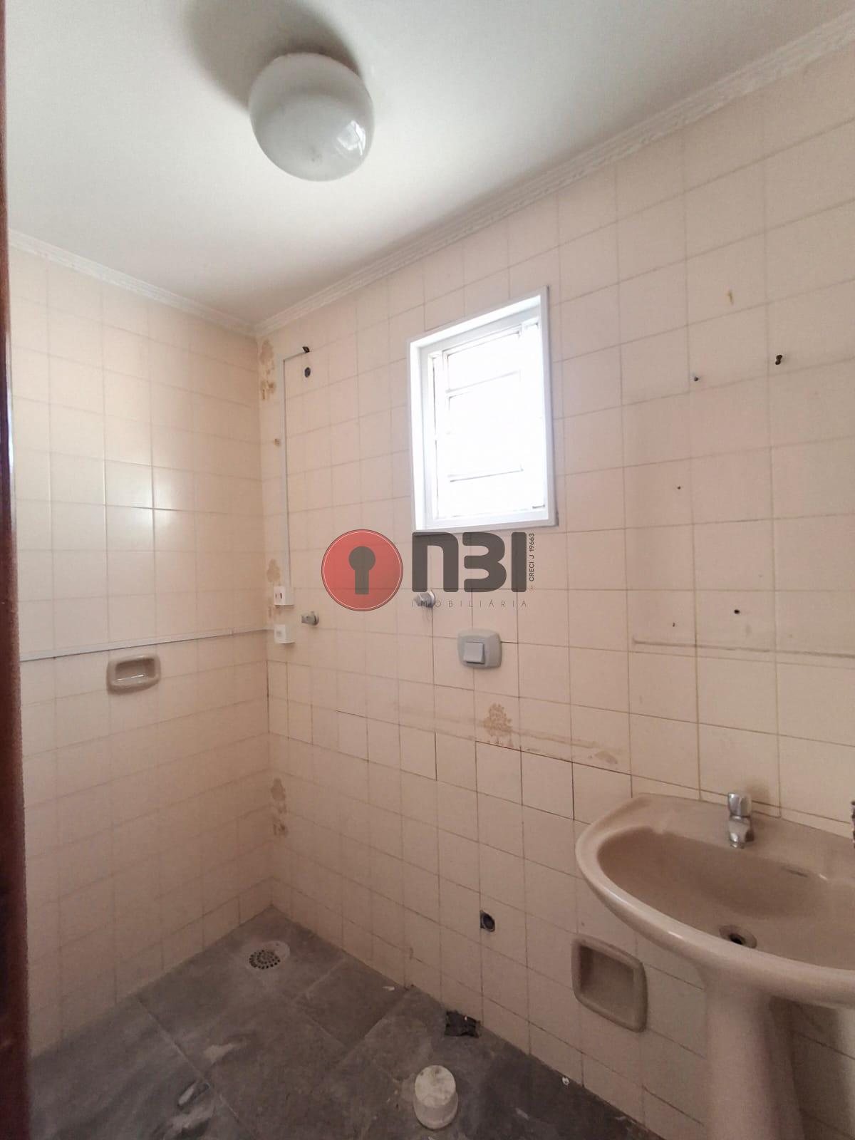Imóvel Comercial com 4 quartos para aluguel, 350m² — foto 39 de 52