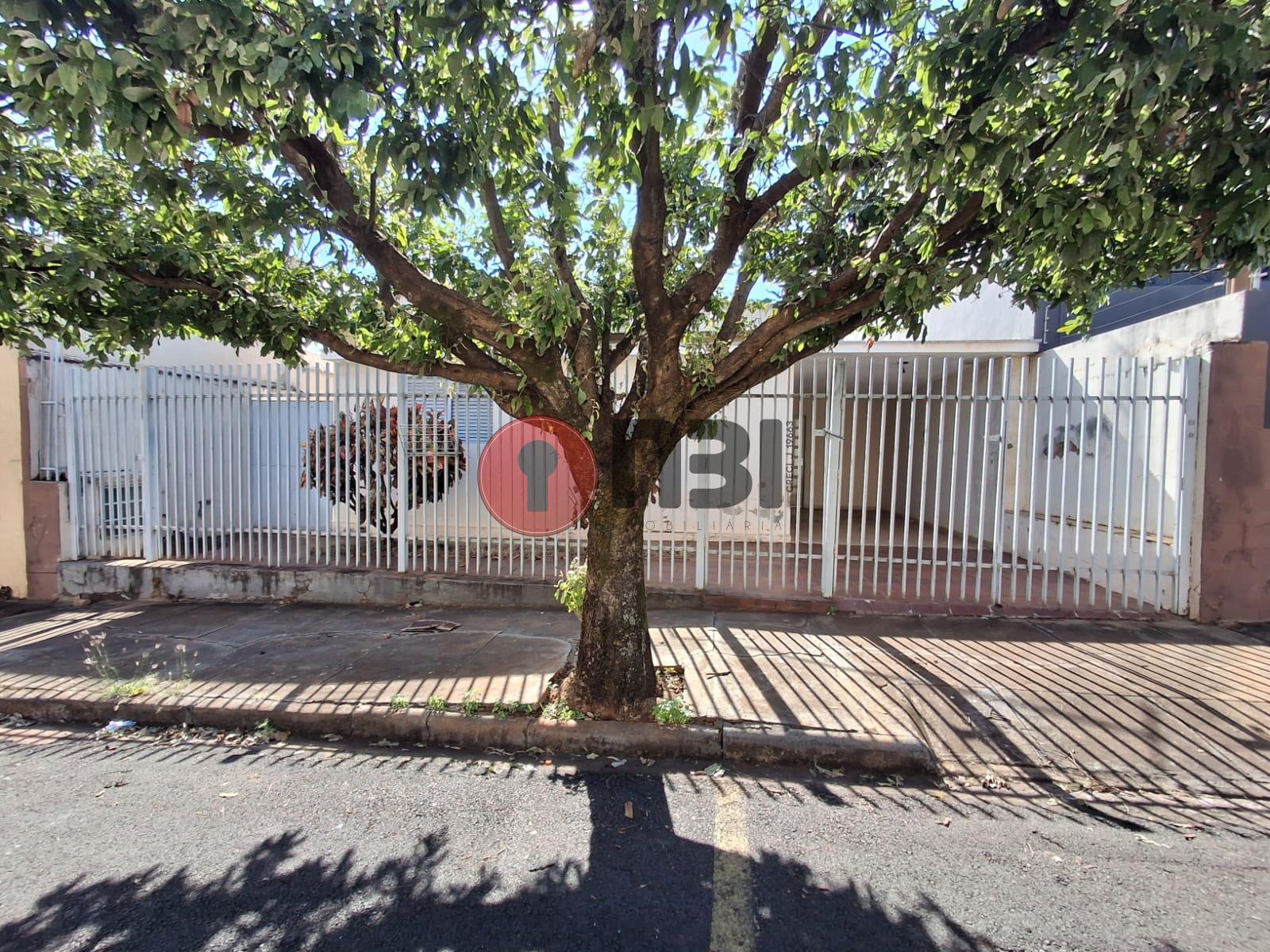 Casa com 2 quartos à venda, 180m² — foto 1 de 23