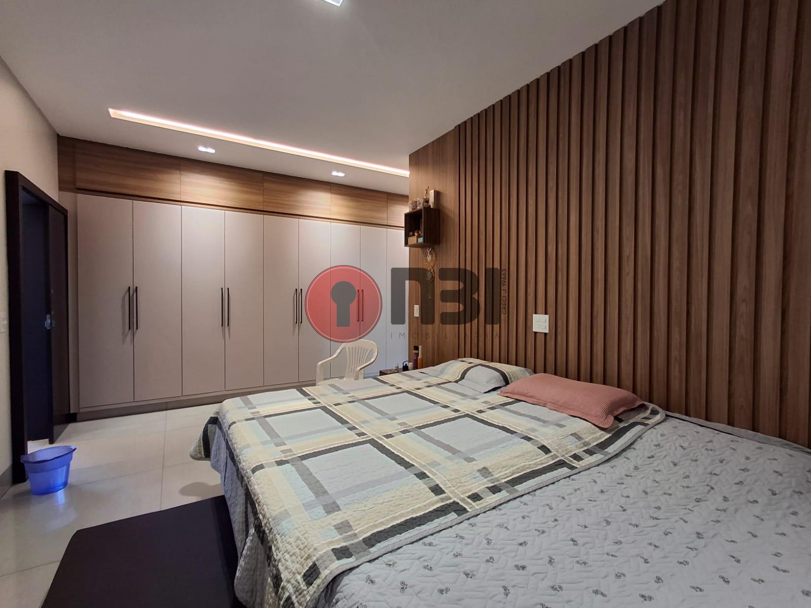 Casa com 3 quartos à venda, 460m² — foto 26 de 52