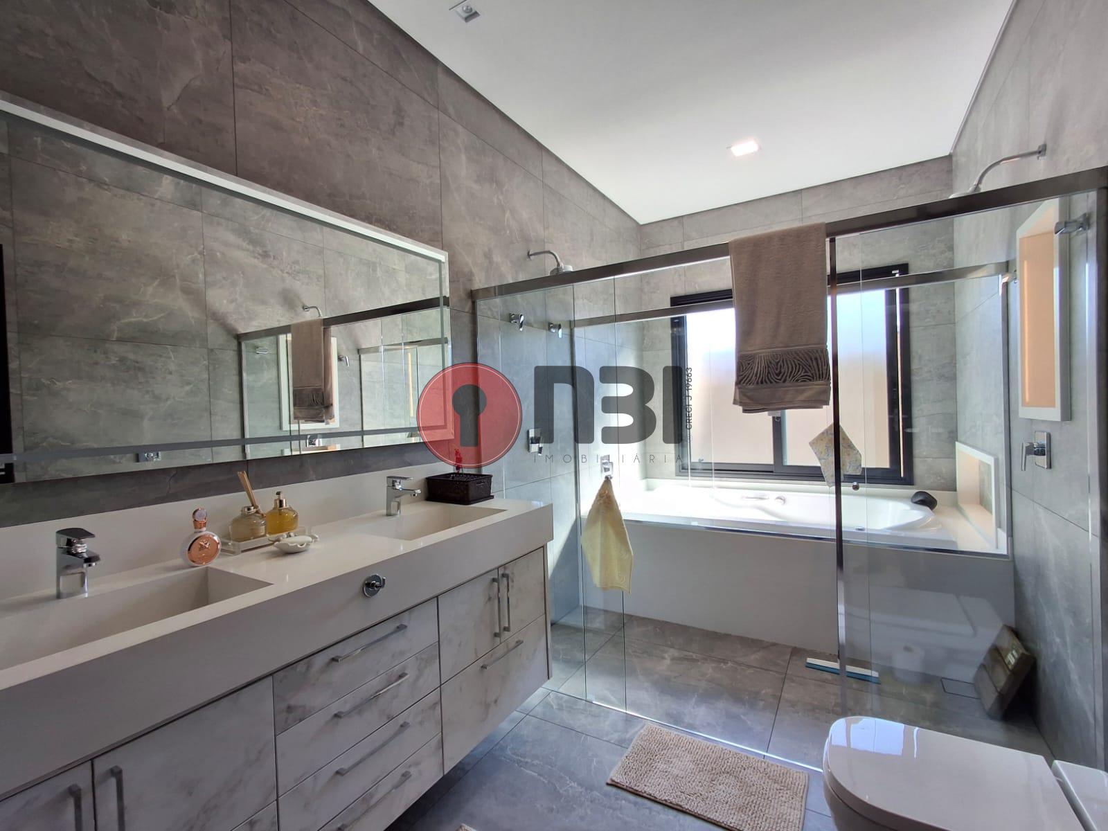 Casa com 3 quartos à venda, 460m² — foto 28 de 52